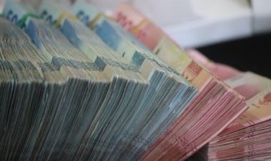 UMR Surabaya 2025 : Daftar UMR Jawa Timur Terbaru